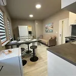 Nj Luxury And Apartmán