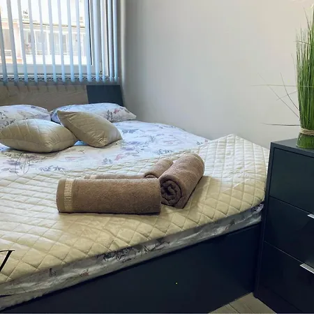Nj Luxury And Apartamento Varna